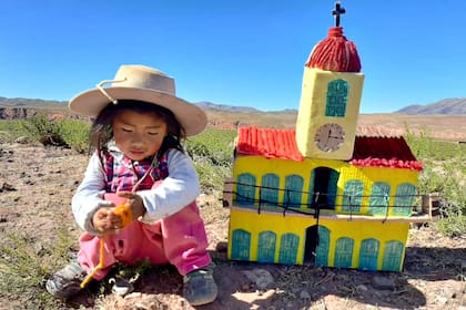 Educar, el mejor regalo para Delfina