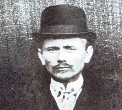 Edward Leedskalnin, creador del castillo de coral, nació en Letonia el 10 de agosto de 1887.