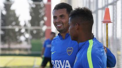 Edwin Cardona con su compatriota Wilmar Barrios, en un entrenamiento en Ciudad del Este
