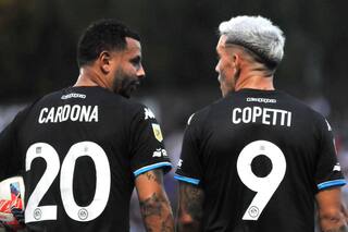 Tras los silbidos a Cardona, el rol de Gago para hacer equilibrio con su refuerzo estrella