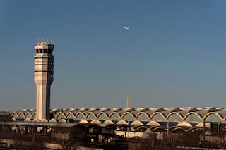 EE.UU. exige utilizar radar para medir distancias entre aeronaves, tras choque del año pasado