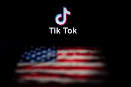 EE.UU. prohíbe desde el domingo las descargas de WeChat y TikTok
