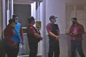 Efectivos de la Policía de la Ciudad montaron un operativo en el lugar.