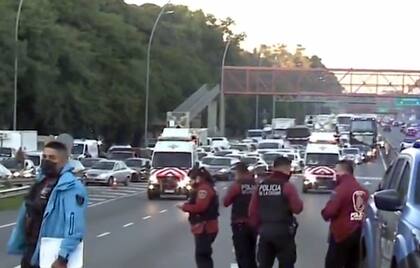 Efectivos de la Policía de la Ciudad trabajaron en el lugar