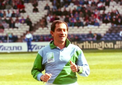 Efraim Sklar en el primer Mundial de Seven, en 1995, en Escocia