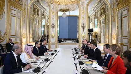 Egipto y Qatar han sido los principales mediadores en la tarea por poner fin a los combates en Gaza y, en mayo de 2024, sus representantes se reunieron con el presidente francés, Emmanuel Macron