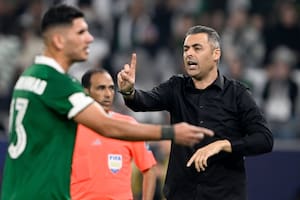 El entrenador que encontró inspiración desde la tienda de su madre en Gaza