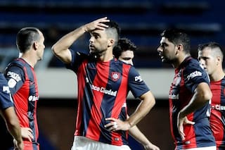 Una pelea de dos referentes dejó en shock a San Lorenzo... y el presidente pregunta: "¿Dónde está la plata?"