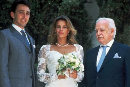 El 1 de julio de 1995, Estefanía se unió en matrimonio con Daniel Ducruet, en el palacio Grimaldi con quien había tenido dos hijos.
