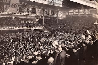 El día en que 20.000 nazis cantaron el himno nacional argentino en el Luna Park