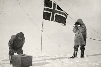 El 14 de diciembre de 1911 la expedición liderada por el noruego se convirtió en la primera en la historia de la humanidad en pisar el Polo Sur geográfico