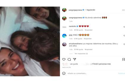 El 14 de febrero la actriz lo festejó con sus hijos (Foto Instagram @sangrejaponesa)