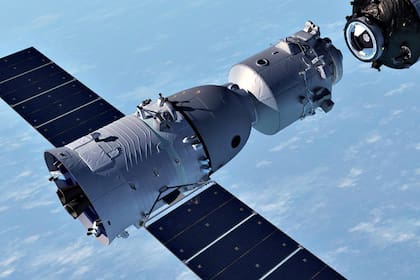 El 14 de noviembre, los tres astronautas de Shenzhou-20 regresaron en la cápsula originalmente destinada a Shenzhou-21