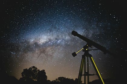 El 2026 es un año importante para la observación astronómica debido a la variedad de fenómenos que se registrarán (Pexels/Lucas Pezeta)