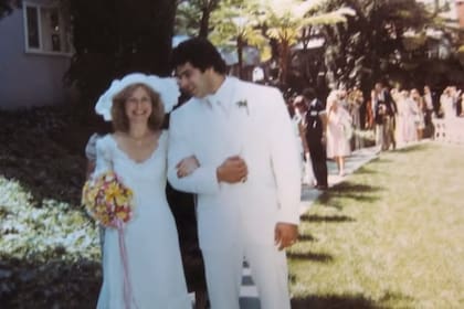 El 3 de mayo de 1980 Lou Ferrigno y Carla Green dieron el "sí, quiero" en una ceremonia íntima en Tahití