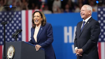 El 41° gobernador de Minnesota y el pasado 6 de agosto fue designado por Kamala Harris para acompañarla en la fórmula del partido demócrata para la presidencia de los Estados Unidos