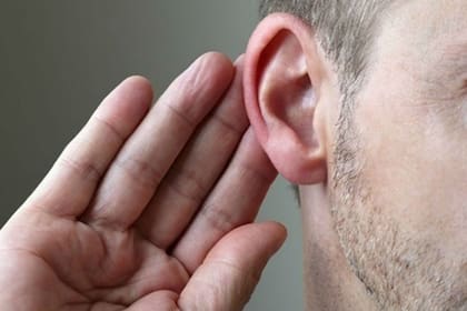 El implante coclear puede curar la sordera 