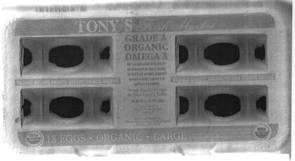 El 6 de septiembre, la Administración de Alimentos y Medicamentos (FDA) anunció el retiro del mercado de huevos de las marcas Milo’s Poultry Farms y Tony’s Fresh Market (Imagen de la FDA)