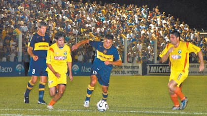 El 7 se febrero de 2007, Boca viajó a Garupá para disputar un partido amistoso frente a Crucero del Norte