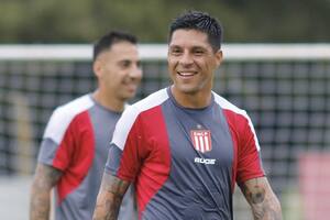 Enzo Pérez, la brújula que orienta a Estudiantes, a horas del cruce contra River por la Supercopa