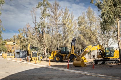 El 95% de los motores de las perforadoras de Vaca Muerta y más del 70% de los equipos mineros del país son Caterpillar