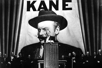 Welles como Charles Foster Kane, el alterego de William Randolph Hearst en el guion de Herman J. Mankiewicz