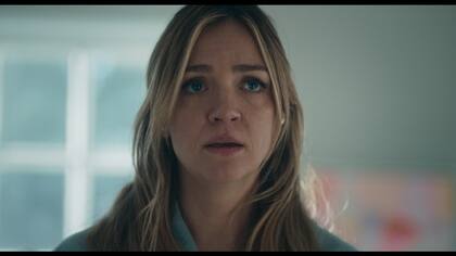 La hermana de Carmy, Nat, batallará no solo con la administración del restaurante sino con su nuevo rol como madre