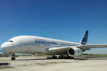 El A380 en el Aeropuerto de Ezeiza