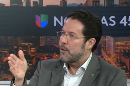 El abogado Armando Olmedo señaló cuánto puede durar un proceso de deportación