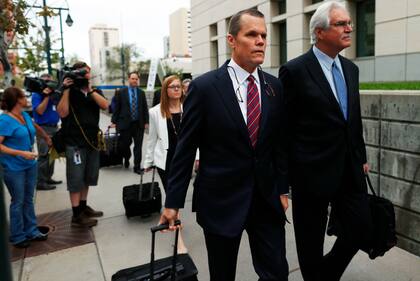 El abogado de Taylor Swift, antes de entrar a los tribunales