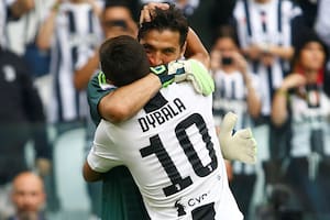 Emoción y lágrimas: Juventus despidió a Buffon, que fue homenajeado