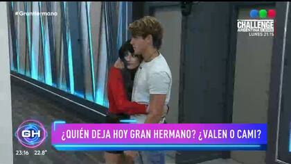 El abrazo de Marcos a Valentina