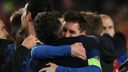 El abrazo de Messi y Luis Enrique y las lágrimas de la Pulga