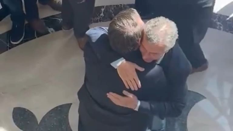 El video del abrazo de Mauricio Macri y Jair Bolsonaro en la víspera de la asunción de Javier Milei
