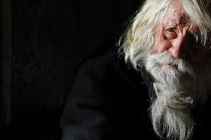 El "abuelo” Dobri Dobrev, el mendigo que donó miles de dólares a la Iglesia de Bulgaria