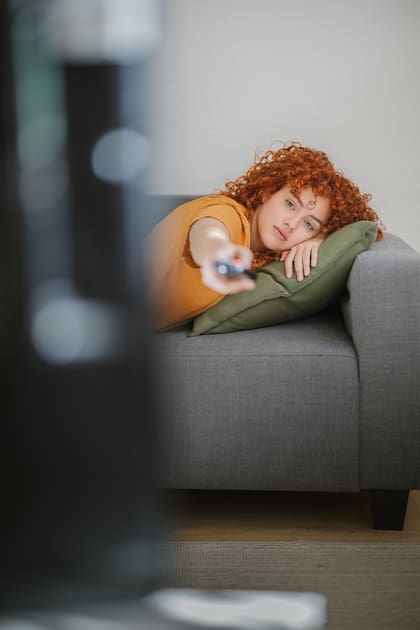 El aburrimiento, antes terreno fértil de la creatividad, hoy es tratado como un malestar que debe evitarse