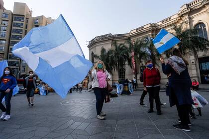 El acampe frente al Patio Olmos en la ciudad de Córdoba