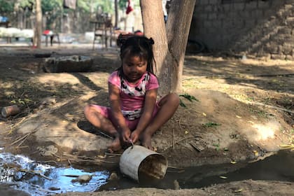 El acceso al agua potable en la zona es muy precario y eso lleva, muchas veces, a problemas de desnutrición y diarreas