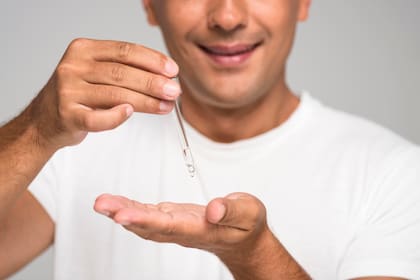 El aceite de magnesio no debe ser utilizado en el rostro ni tampoco en heridas superficiales de la piel (imagen ilustrativa)