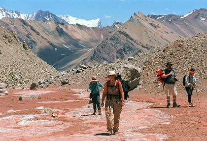 El Aconcagua, desafío de montañistas de todo el mundo