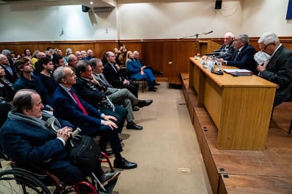 El acto en la Academia Nacional de Educación, con participación del secretario Torrendell