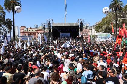 El acto en la Plaza de Mayo