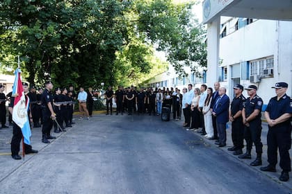 El acto fue encabezado por el secretario de Seguridad Pública de Santa Fe, Omar Pereira, que también puso en funciones a Ramón Morales como coordinador de Actividades Operativas de la URII