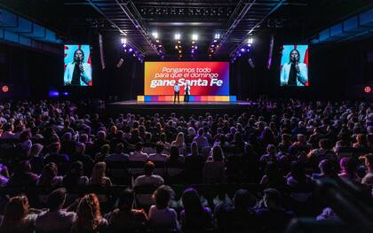 El acto fue realizado en el Bioceres Arena de Rosario