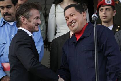 El actor agradeció al presidente la ayuda prestada para su fundación