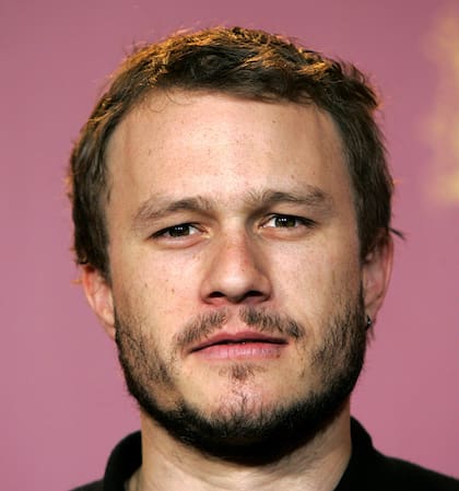 El actor australiano tenía 28 años cuando fue encontrado muerto por una sobredosis accidental de atidepresivos y pastillas para dormir