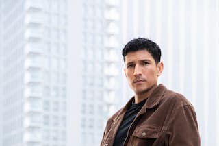 El actor Danny Ramirez inició su camino a Hollywood en el campo de fútbol