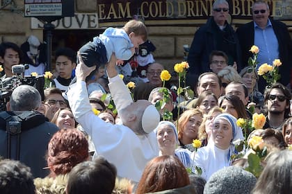 Malkovich en el rodaje de la serie The New Pope