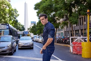 “El teatro más poderoso es el de la Argentina”