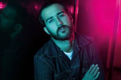 El actor fue tendencia en Twitter luego de su primera aparición en Pequeña Victoria